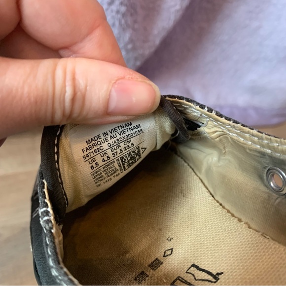 Converse Sneaker Flats - Picture 8 of 8